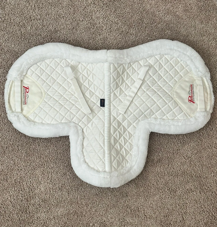 "Media almohadilla Shires Performance SupaFleece blanca 16-16,5"" almohadilla de sillín de salto show" Foto 2 de 4
