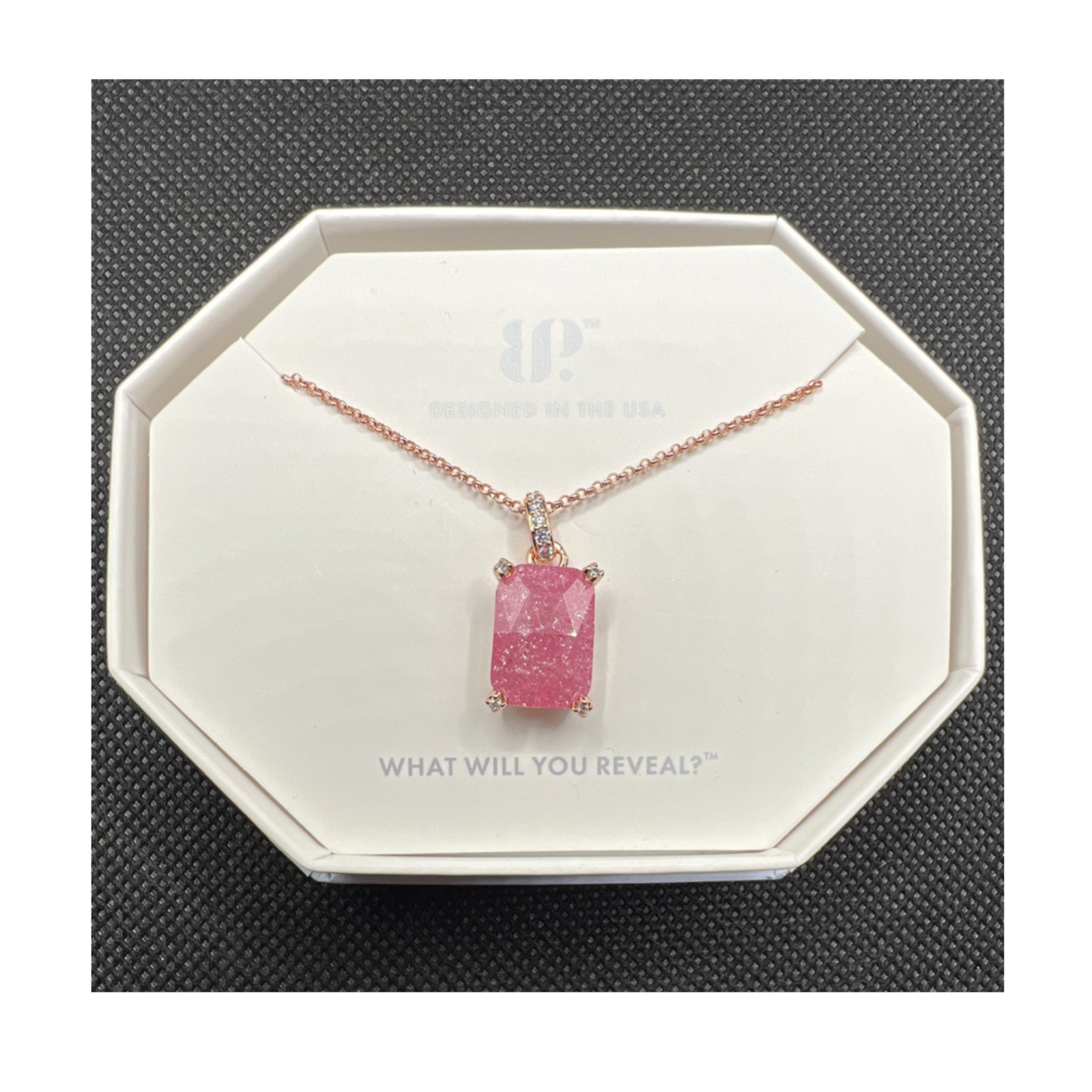 Ring Bomb Party NK28680 Pink Crystal Rectangle Pendant Necklace Rose Gold (924)