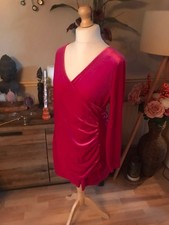 gorgeous hot pink velvet party dress