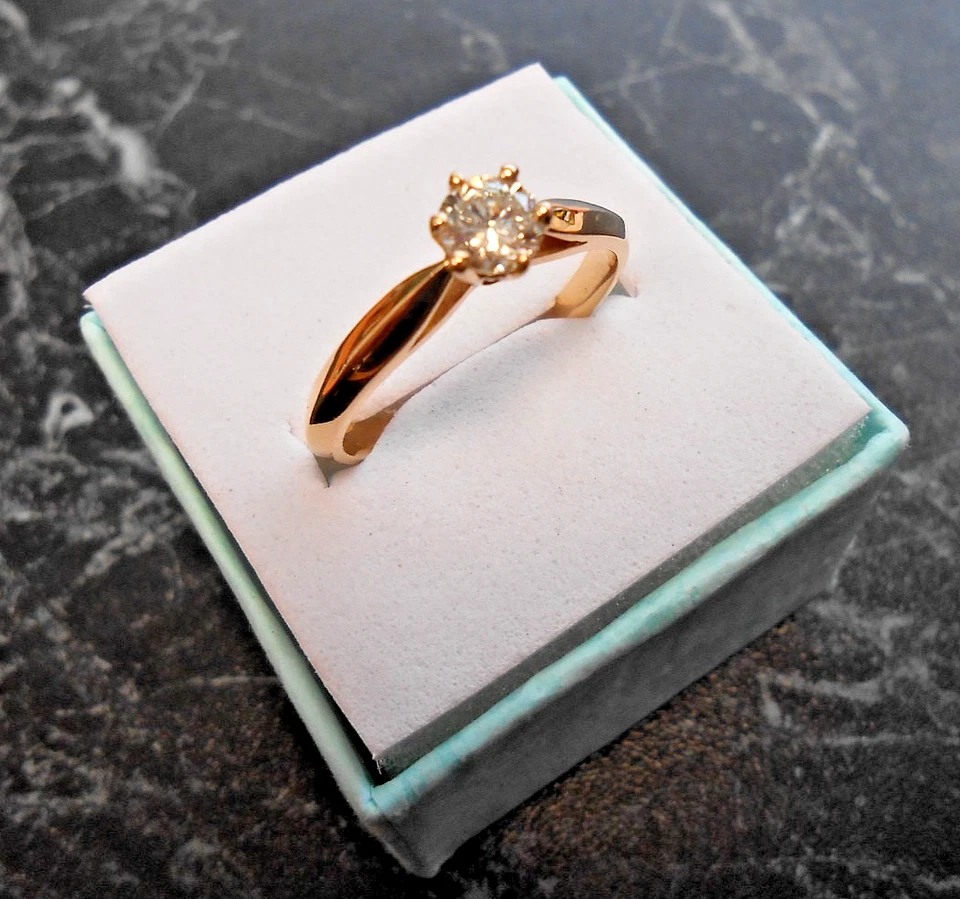 Bague solitaire or jaune  18K  sertie saphir blanc 0,4ct    poincon  aigle  T 58 - Photo 3/4