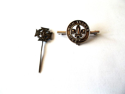 Robert Baden Powell  Anstecknadel Brosche  Pfadfinder   Löwe 835 er  Silber