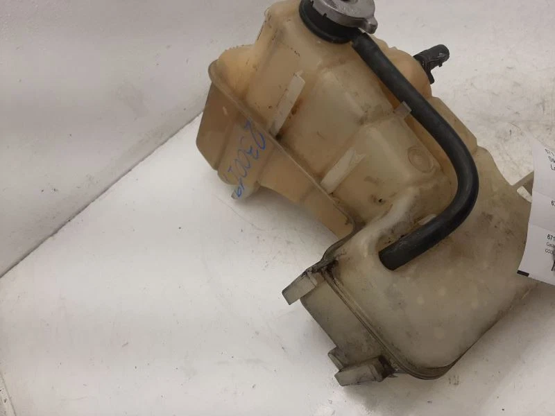 Depósito de refrigerante 06-10 Chrysler 300 04596466AF Foto 2 de 4