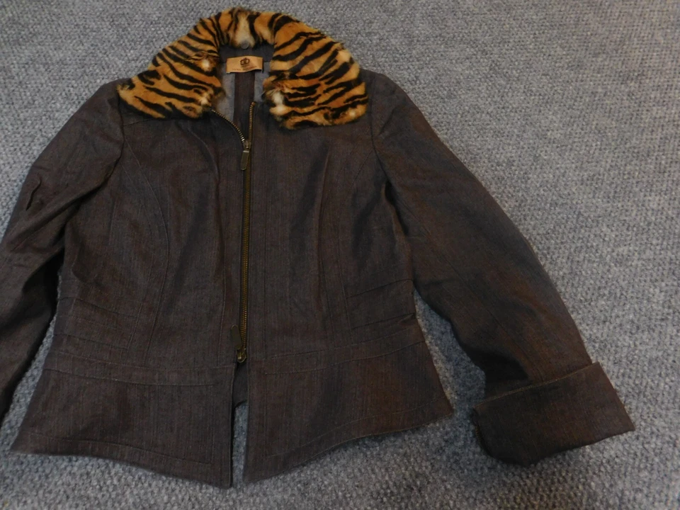 Dana Buchman женская куртка 4 коричневый джинсовой ткани молнии животных печати меха шерпа эластичной - Изображение 2 из 4