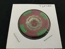 Casino chip Resort International Atlantic City $5 Type 2