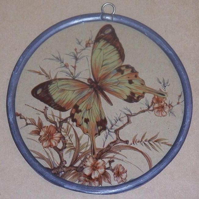 VINTAGE BUTTERFLY SUN CATCHER, 5 1/2"