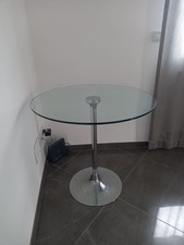 tavolo rotondo in vetro