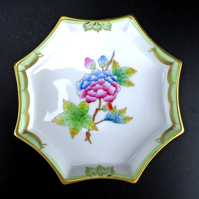 Herend Porzellan Schälchen Serie Queen Victoria 8753/VBO Hungary Handpainted