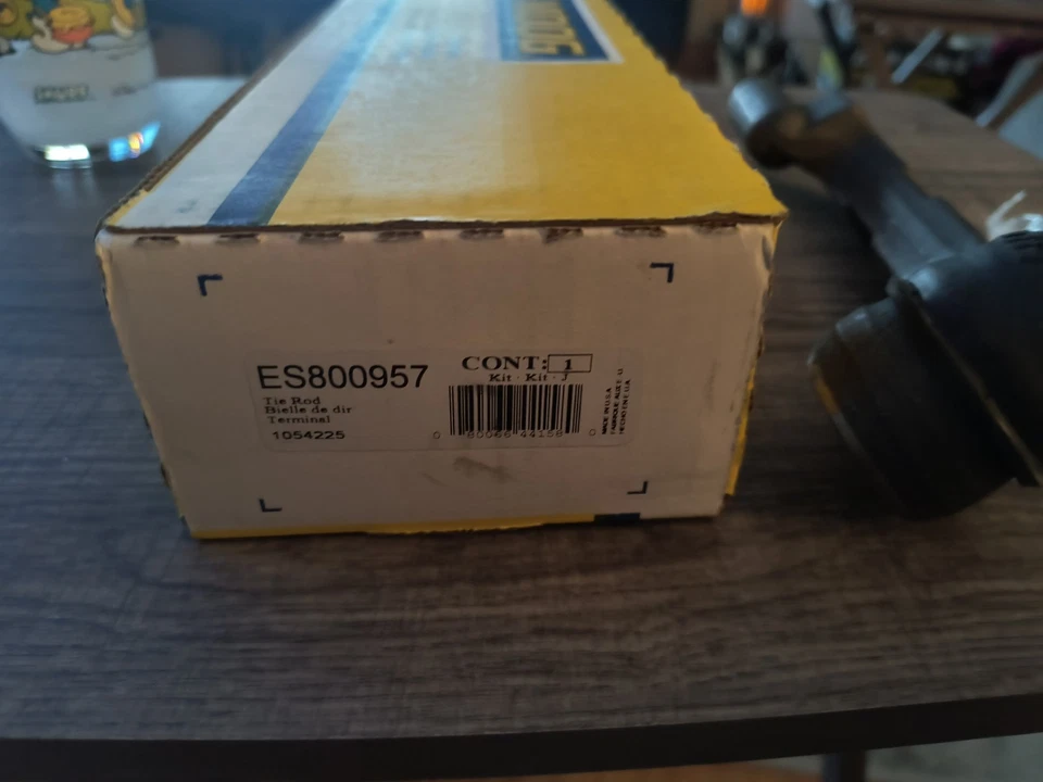 NUEVO extremo de varilla de amarre exterior genuino MOOG ES800957 compatible con cargador Dodge 2011-2022 Foto 2 de 4