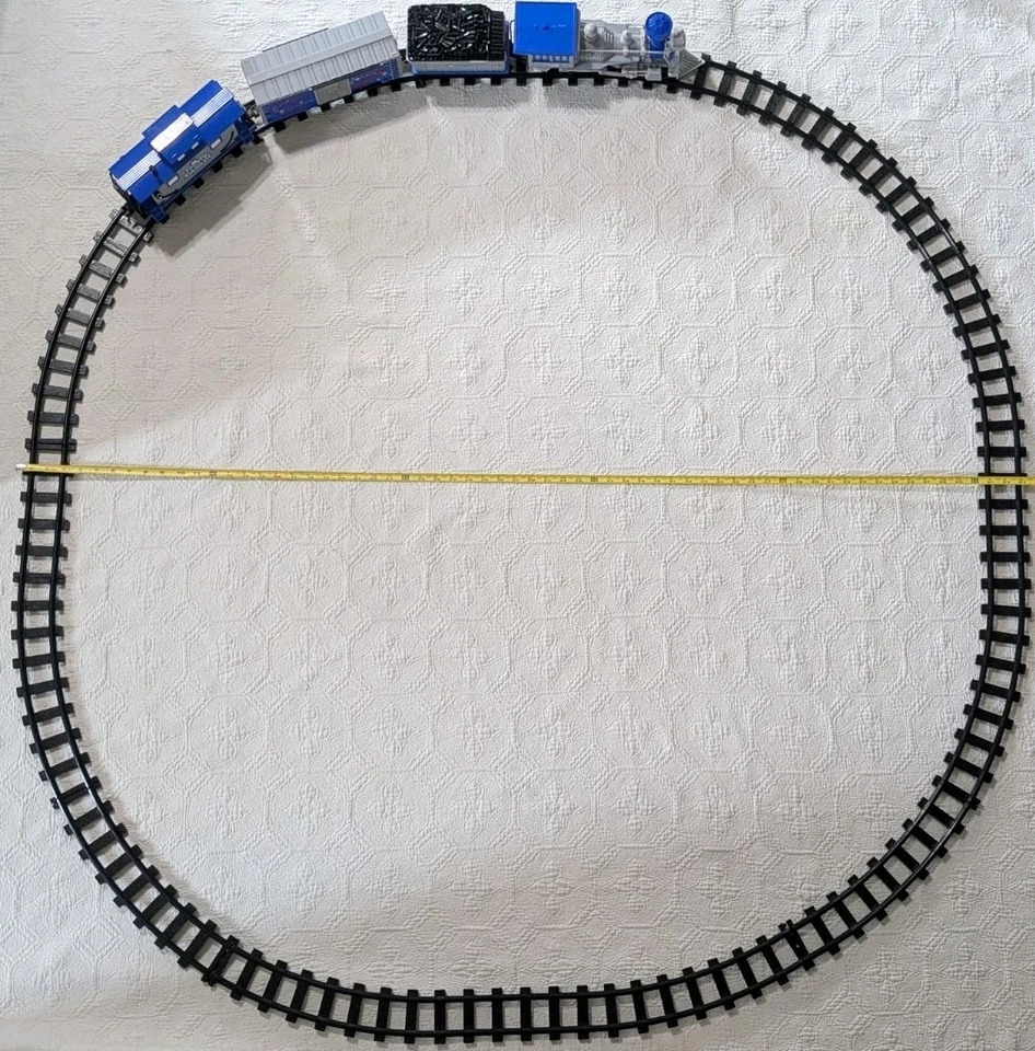 Lionel Frosty the Snowman G Gauge 55" X 72" Train Set 7-11498 Complete & Tested - Image 3 of 4