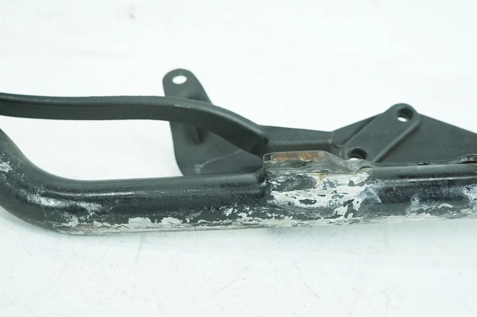 Barra de soporte de interconexión silenciador de escape OEM Harley Sportster XL1200C 09 Foto 2 de 4