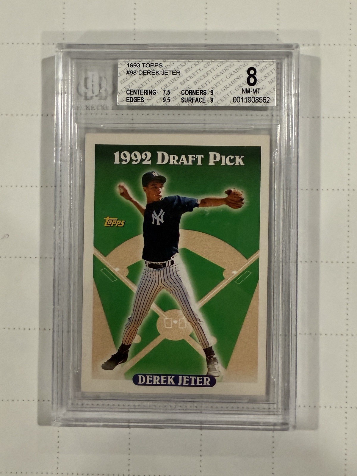 1993 Topps - Derek Jeter #98 (RC) BGS 8