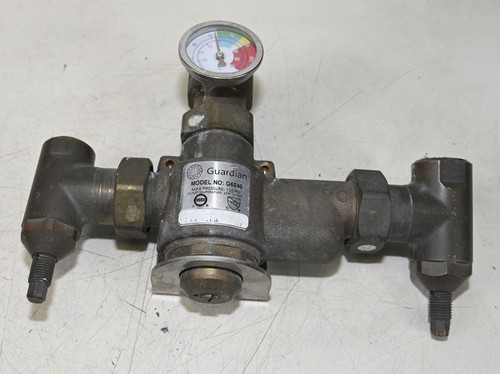 GUARDIAN G6040 THERMOSTATIC MIXING VALVE