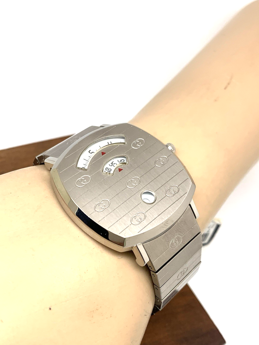Gucci Unisex Watch YA157410 Swiss Quartz Jump Hour Dial 