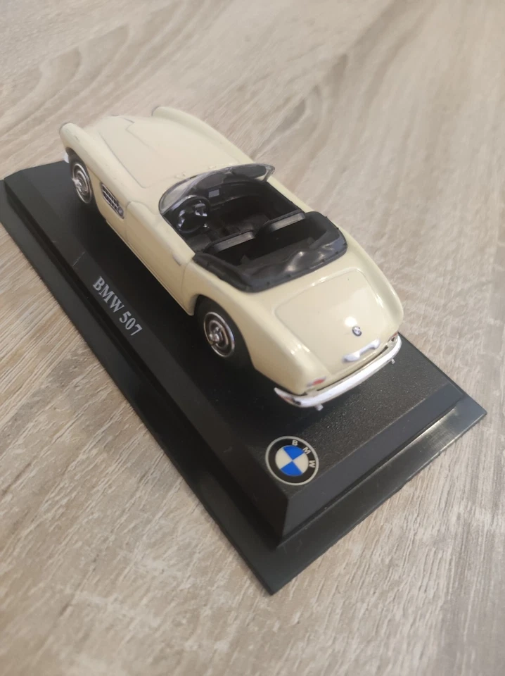 Modellino BMW 507 - 1:43 - Con Supporto - Immagine 3 di 3