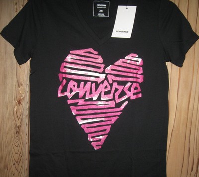 converse t shirt heart