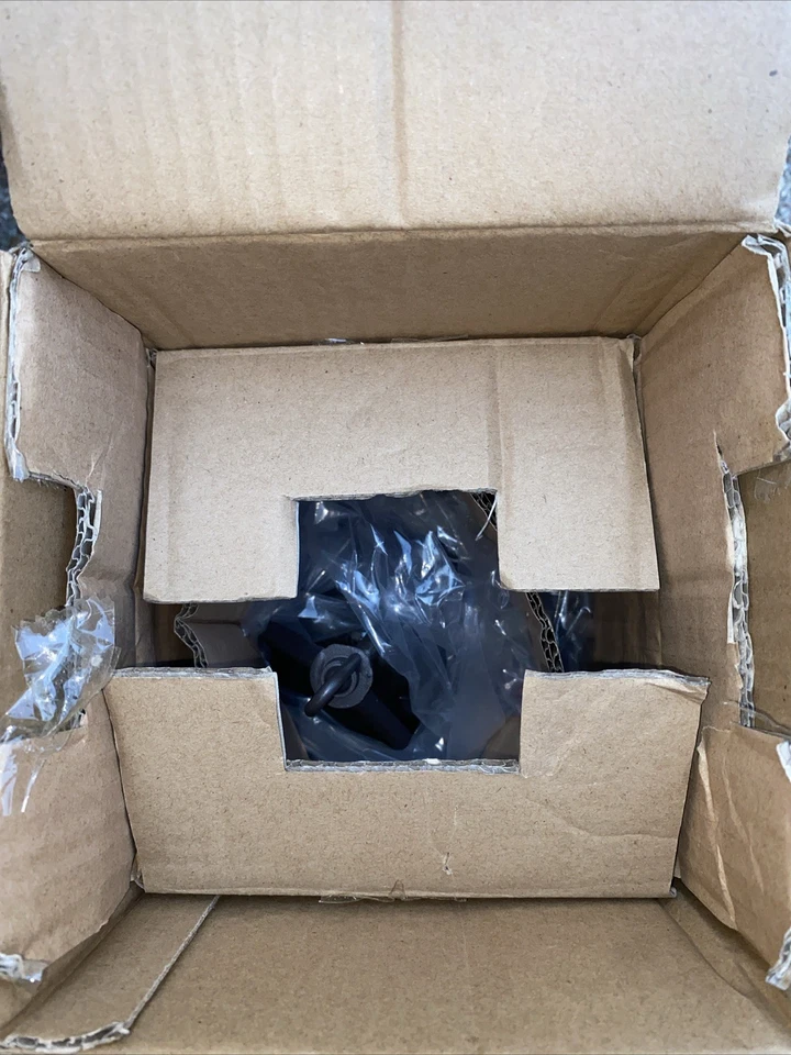 Kit de 1 luz de gaiola externa artesanal OLK200CFL-BR - Imagem 3 de 3