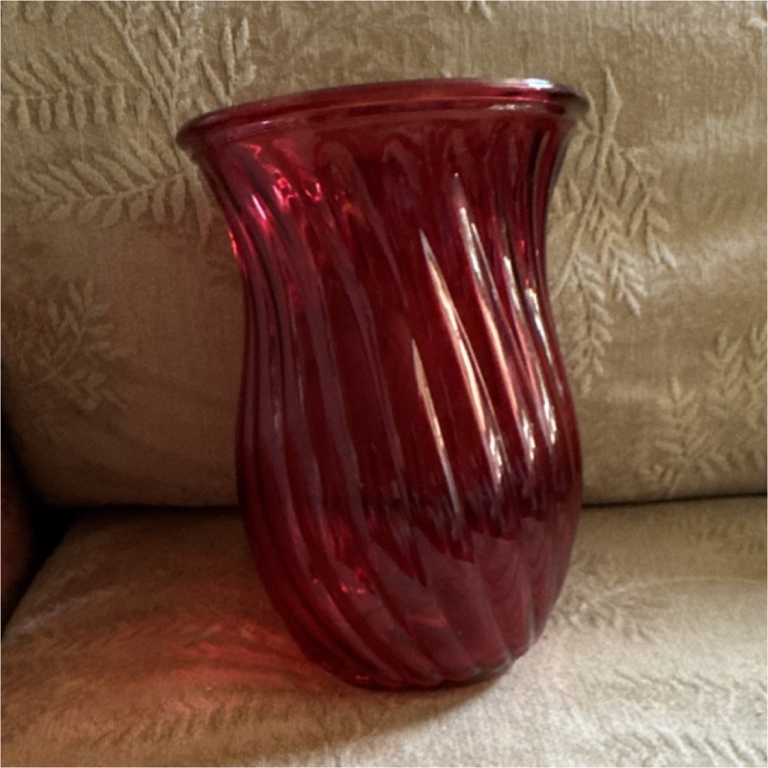 Red Glossy Glass Vase Swirl Pattern Decorative Home Decor Accent
