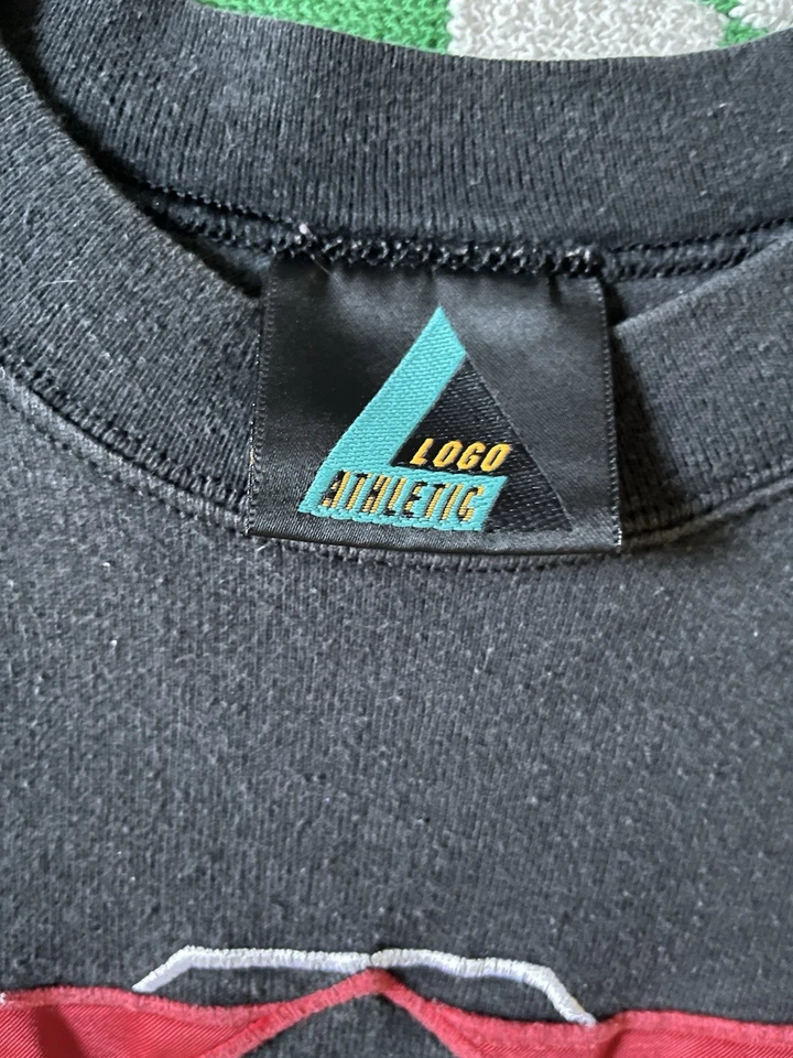 80s - 90s Chicago Bulls Embroidered T-Shirt M  - Image 2 of 4