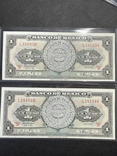 1961 Mexico 1 Peso Notes UNC Consecutive Pair – Aztec Calendar Design L181939/40