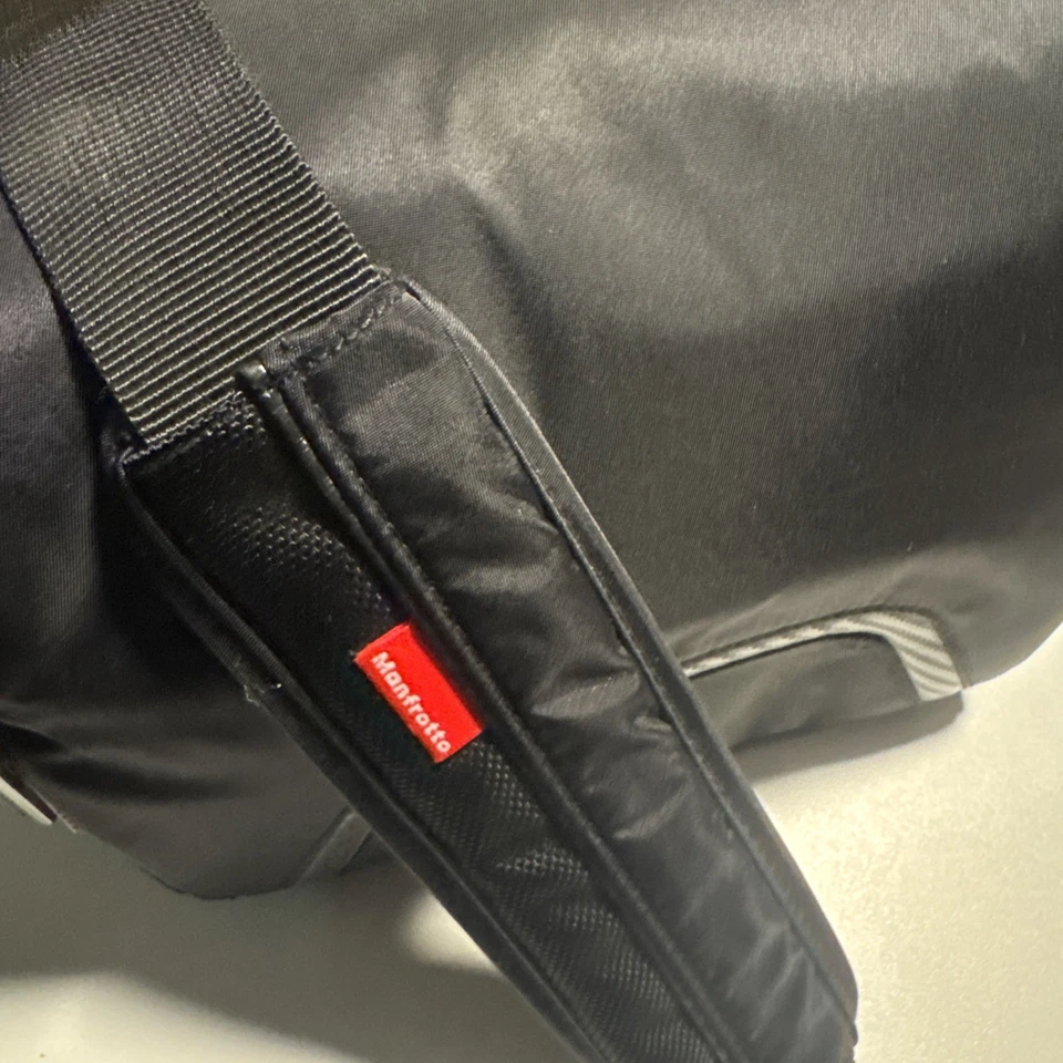Bolso de hombro Manfrotto 10 negro para cámara profesional Foto 4 de 4