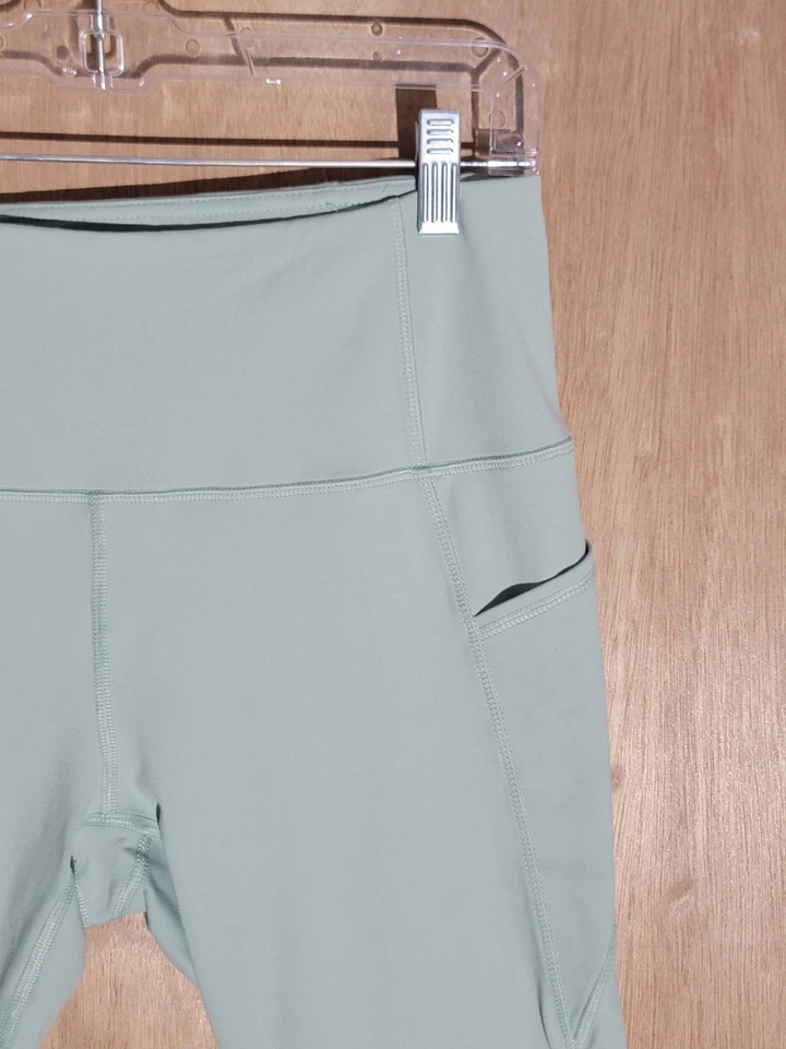 Leggings capri verdes RBX para mujer talla L cintura alta elásticos ropa deportiva Foto 3 de 4