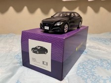 Kyosho KSR18042BK Toyota Crown RS Advance Black 1/18 Car Collectible 15+