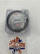 Dwyer Instruments 2004 Magnehelic Differential Pressure Gage 0-4" H20 2 ACC
