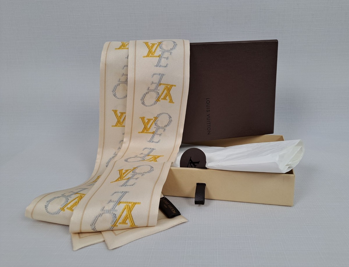 Louis Vuitton Love LV silk bandeau/scarf. | eBay display picture 2