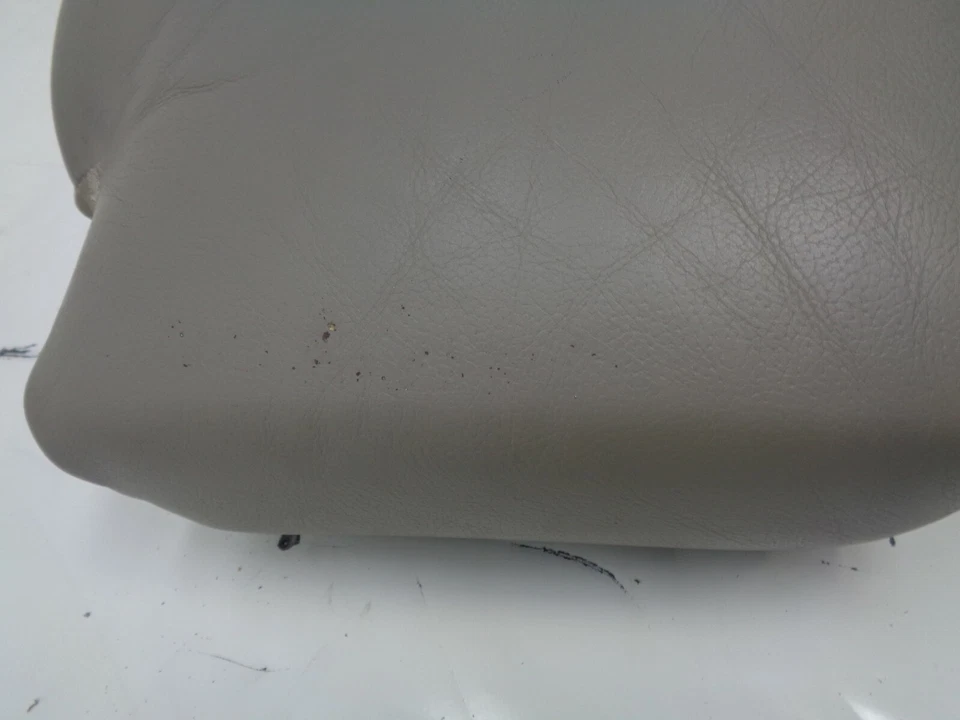 Volvo XC70 2001-2007 asiento trasero centro cuero tostado OEM AK201167 Foto 4 de 4