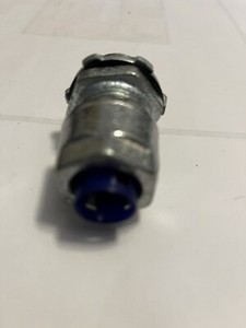 (6) Oz-Gedney SR-75-500, 3/4", 0.38 to 0.5" Cord, Iron, Strain Relief Connectors