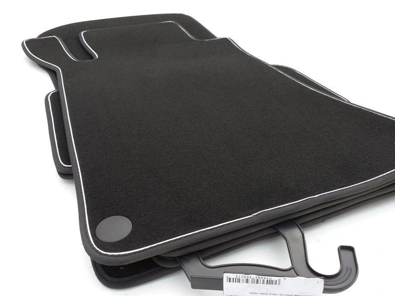 Tapis De Sol Mercedes Classe C S203 Qualité Origine Velours 800g/m² LUXE - Photo 1/1