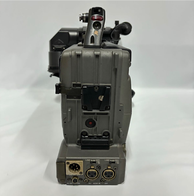 Sony DSR-250 DVCAM Camcorder With Viewfinder- Microphone | eBay Sony DSR-250 DVCAM Camcorder With Viewfinder- Microphone | eBay
