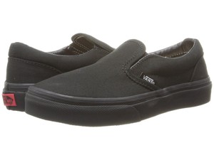 all black vans boys