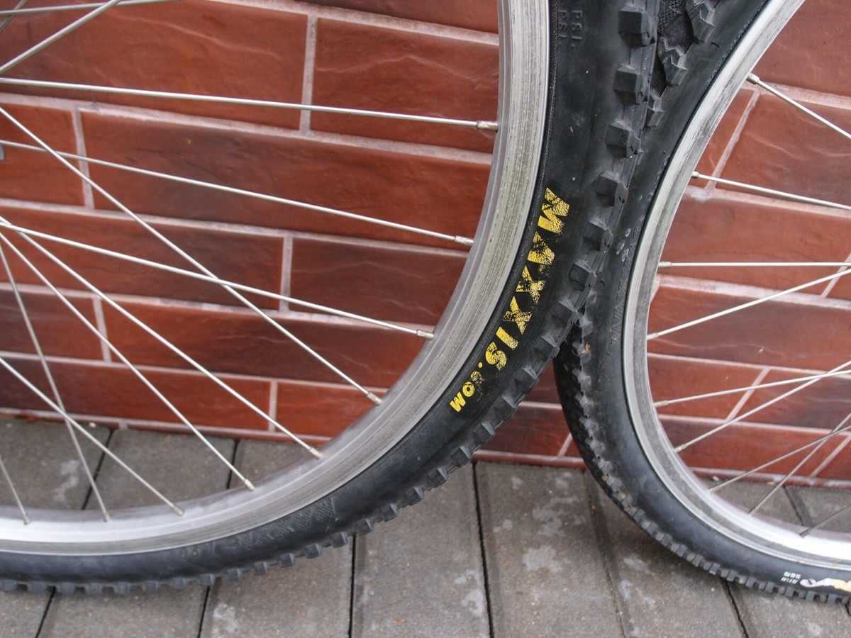 MTB wheels 26 in Araya RX-7 Shimano Deore LX FH-M550 HB-M550