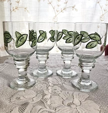 Pfaltzgraff Tango Ice Tea Glasses 14oz water goblets botanical green leaf glass 