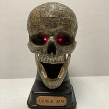 Vtg Jabber Jaw Skull Talking Halloween 1998 Paper Magic Group: Needs Work As Is