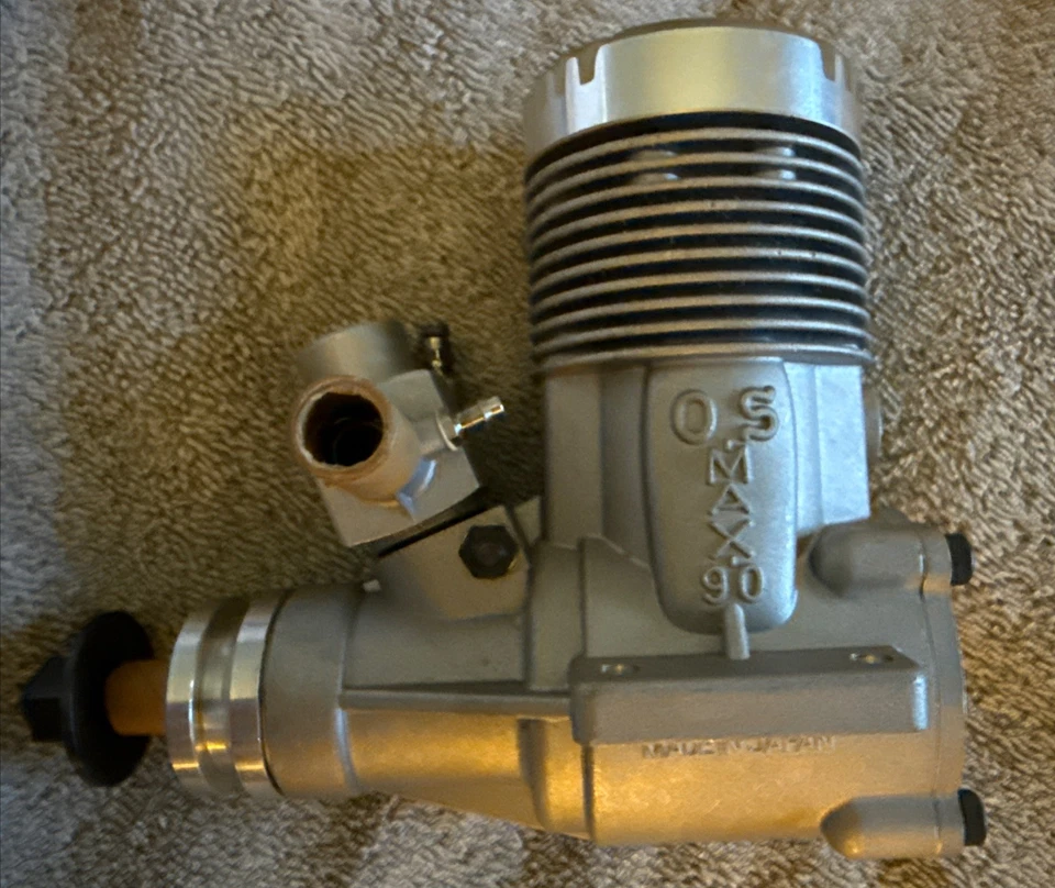 VINTAGE OS  MAX 90 90F SR 2-CYCLE R/C ENGINE - Brand New In Original Box RARE - Image 2 of 4