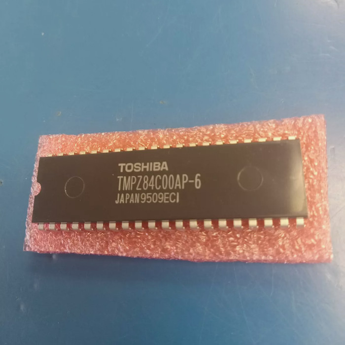 2 Microprocesseurs CMD G65SC02P 8-bit - CMOS DIP40 - Occasion Testés Fonctionnels