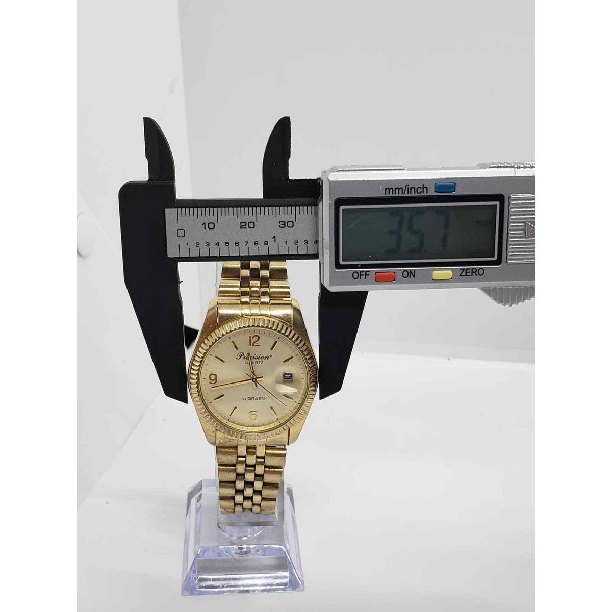 Vintage Precision by Gruen Quartz Gold Tone Mens Watch w/ Date GP5036 Japan Movt Gruen Precision Men main image 2