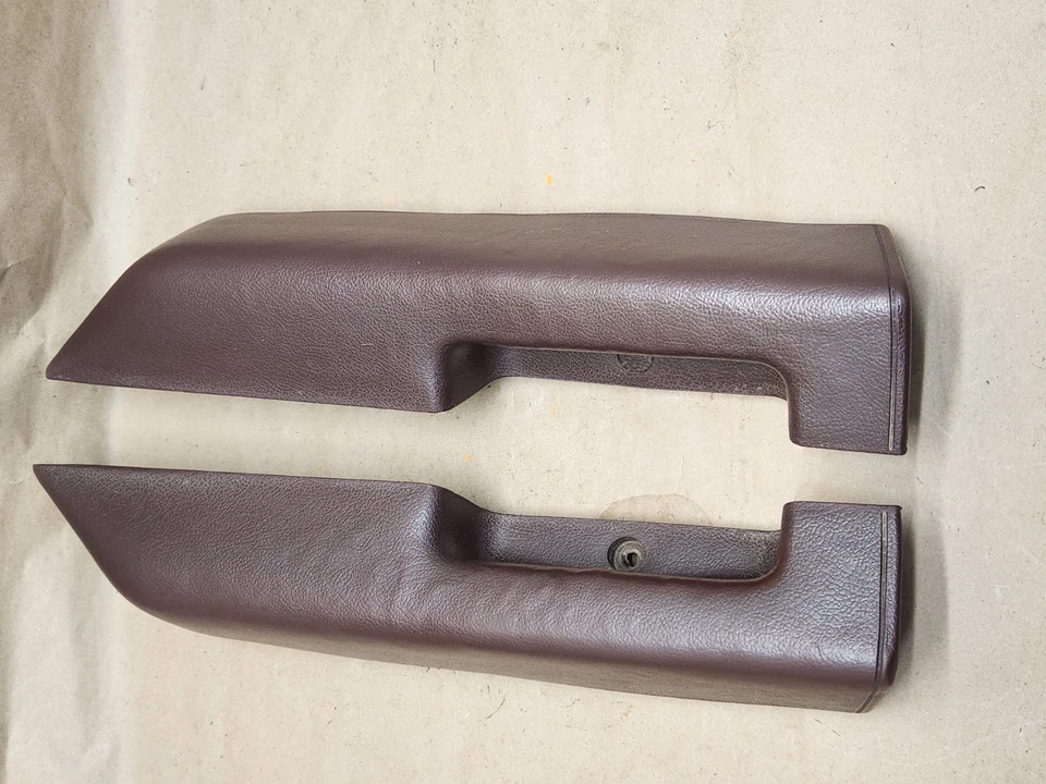 87-95 Nissan Pathfinder D21 Pickup Left Right Door Armrest Handle Burgundy OEM - Image 3 of 4