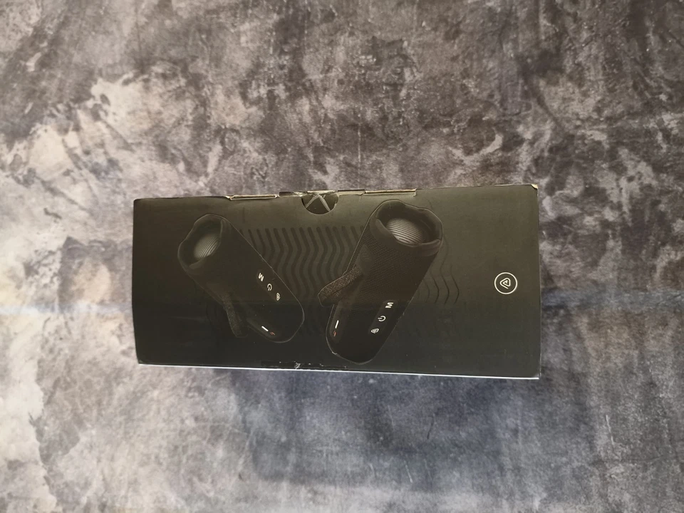 JBL Flip 7 Wireless Speaker | Bluetooth | Powerful Bass | With Cable & Packaging - Imagen 4 de 4