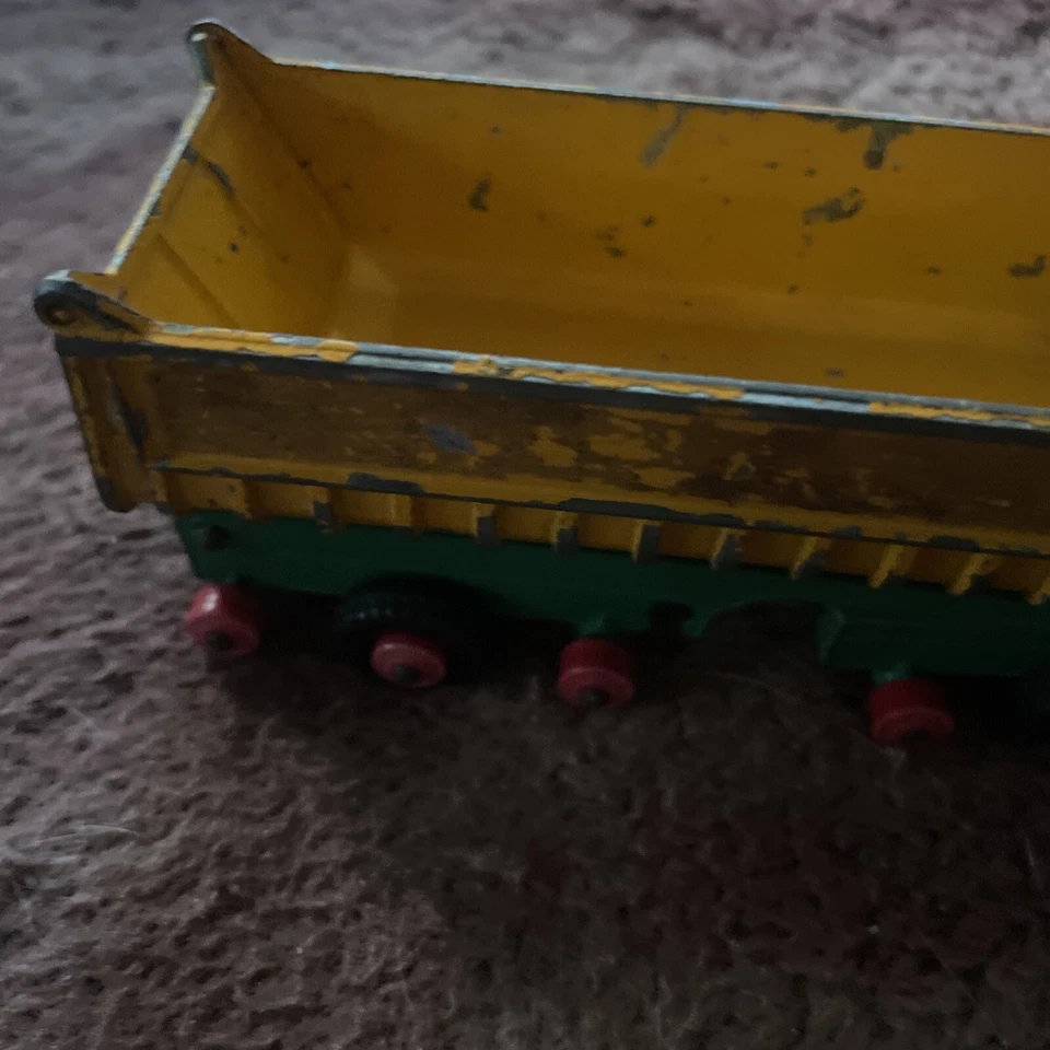 MatchBox Fruehauf Tipper Trailer England By Lesney Green Yellow See Pics - Image 2 of 4