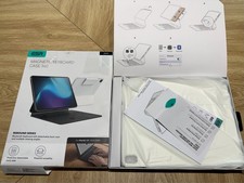 ESR Rebound 360 for iPad Air 13 inch M3/M2 2025/2024 Magnetic Keyboard.. WHITE