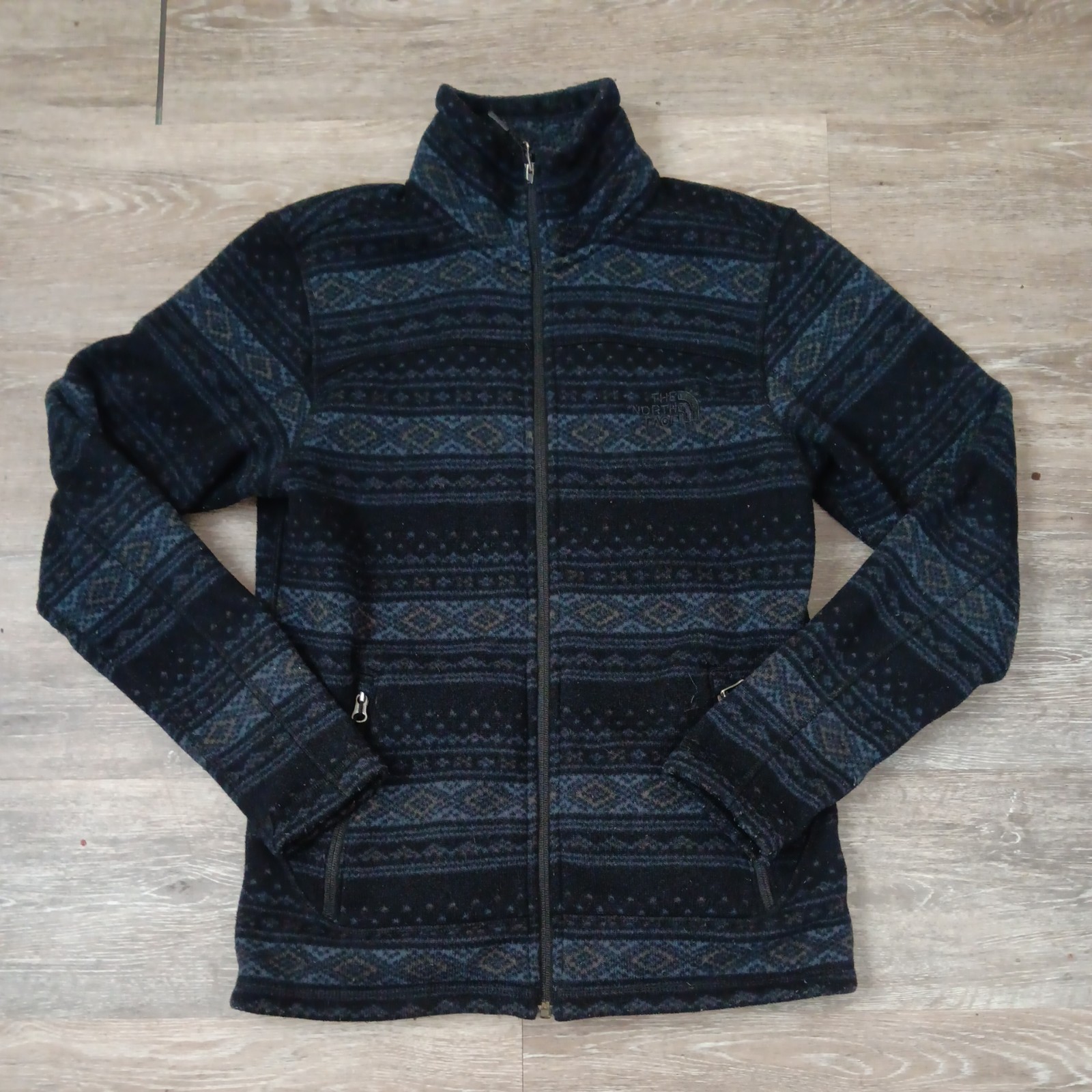 North Face Aztec Pattern Mens Small Black Grey Fl… - image 1