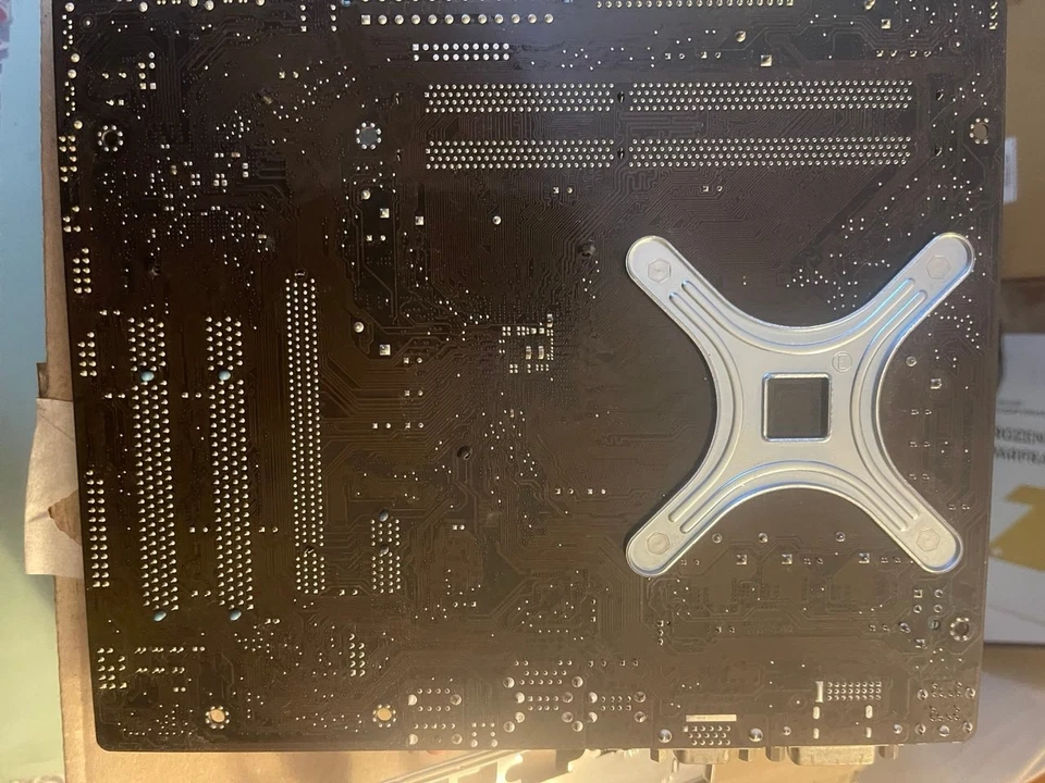 SCHEDA MADRE ASUS P5G41T-M LE LGA775 DDR3 - Immagine 4 di 4