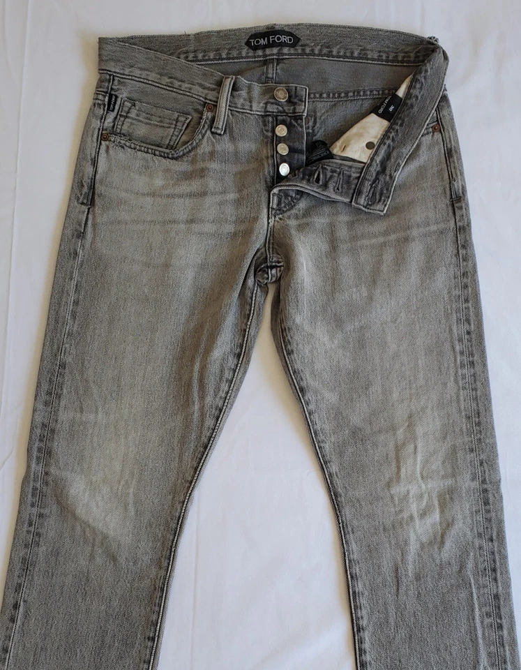 TOM FORD TFD001 SLIM FIT SELVEDGE ДЖИНСОВОЙ ТКАНИ ЦВЕТ СЕРЫЙ ИСКУССТВЕННО СОСТАРЕННЫЕ ДЖИНСЫ МУЖЧИН SZ 3 G2U - Изображение 3 из 4