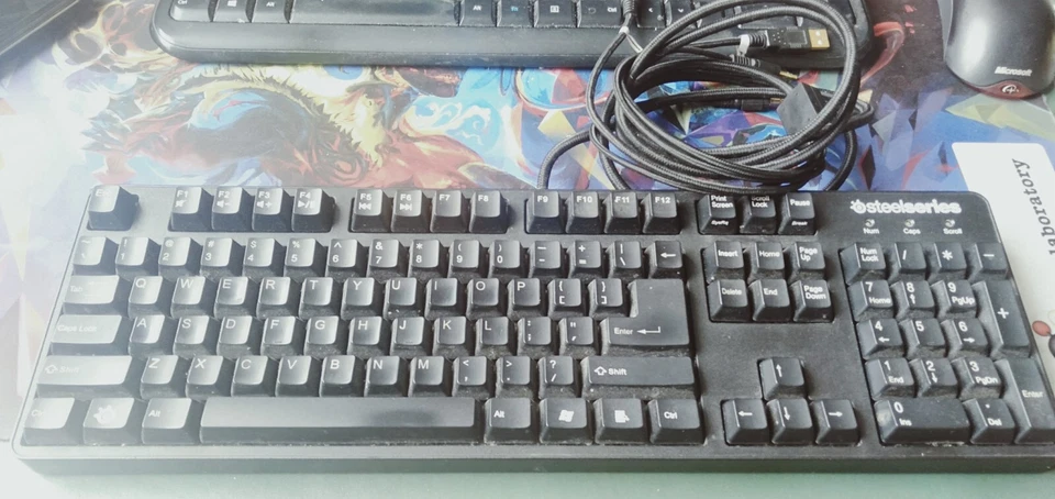 SteelSeries 7G Professional Gaming Gear Mechanical Keyboard PS2 - Image 2 of 4