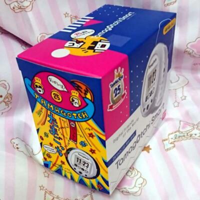 Bandai Tamagotchi Smart 25th Anniversary Set white Limitd Pet Game