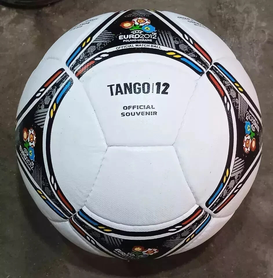 ADIDAS TANGO 12 UEFA EURO 2012 OFFICIAL MATCH SOCCER BALL Size 5
