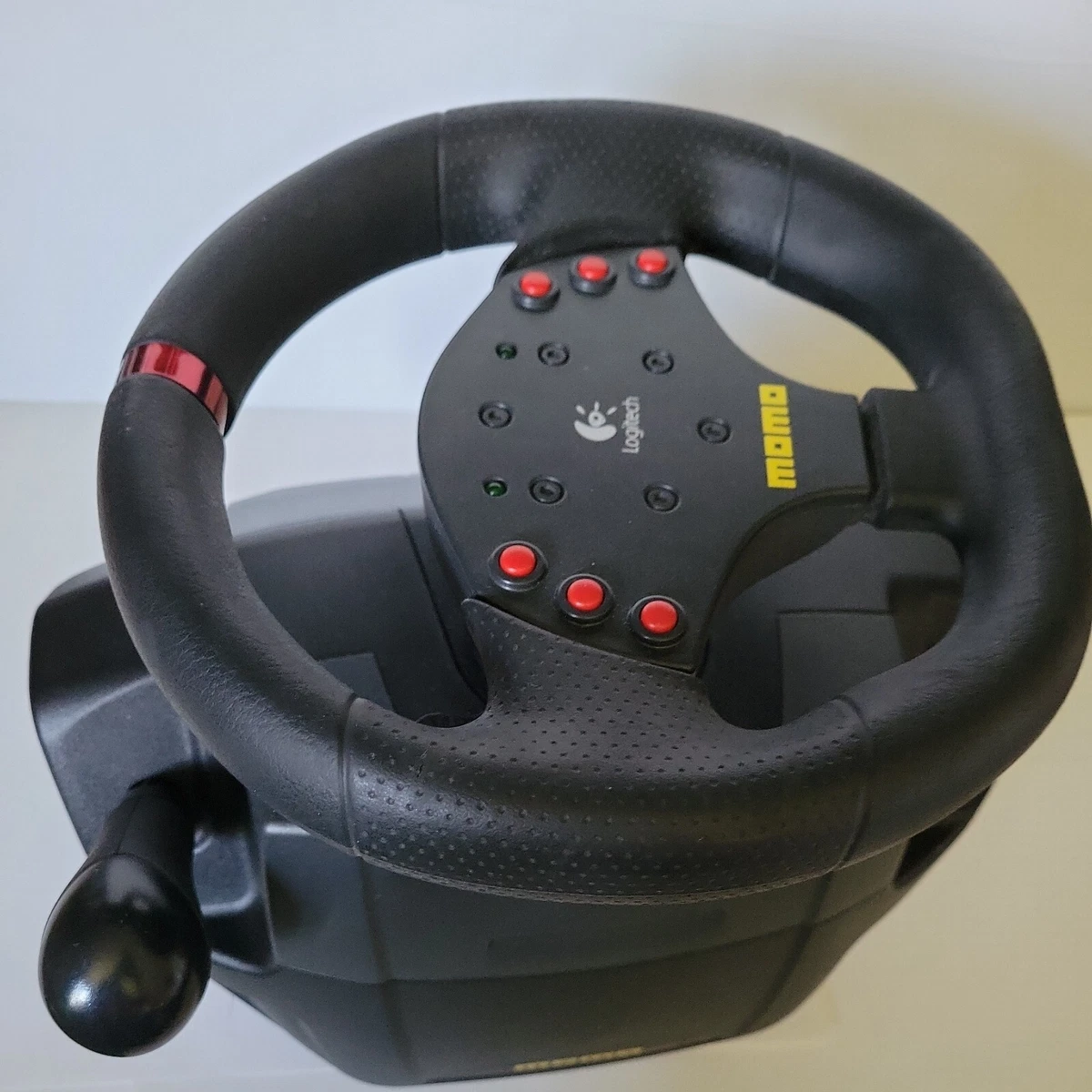 Momo racing logitech steam фото 81